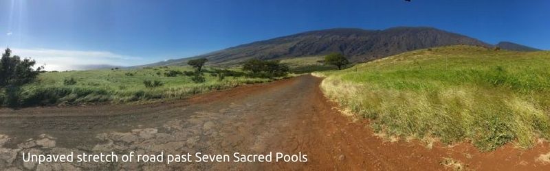 Road to Hana, Maui: unpaved stretch of road past Seven Sacred Pools