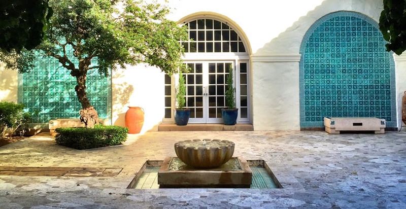 Honolulu Museum of Art - one of the courtyards