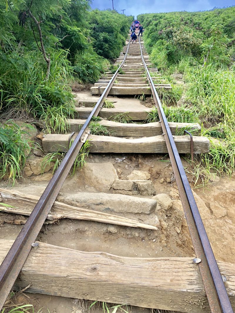 The view on the Koko Head Trail railroad track from the bottom up