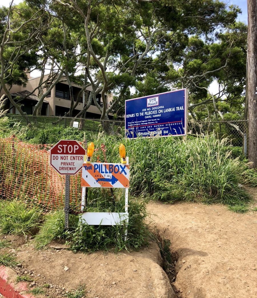 Signs and warnings at the start of Lanikai Pillbox Hike