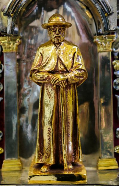Statue of Father Damien, Apostle of the Lepers, in Mechelen Cathedral, Belgium