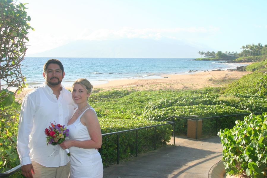 Maui wedding beaches guide: Makena Surf Beach, South Maui