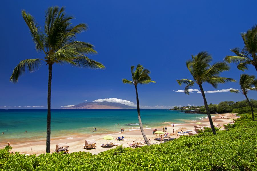 Maui wedding beaches guide: Maluaka Beach, South Maui