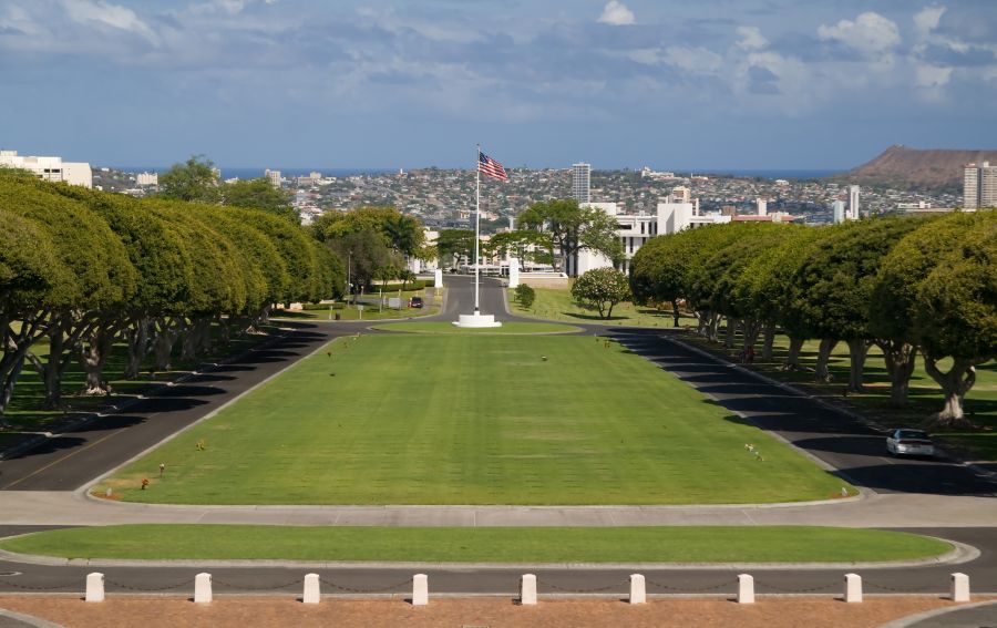Hawaii Five-0 filming locations: National cemetery in Honolulu's Punchbowl crater