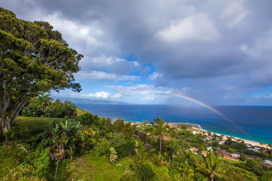 Hawaii Five-0 filming locations: Rainbow over Pupukea. North Shore of Oahu