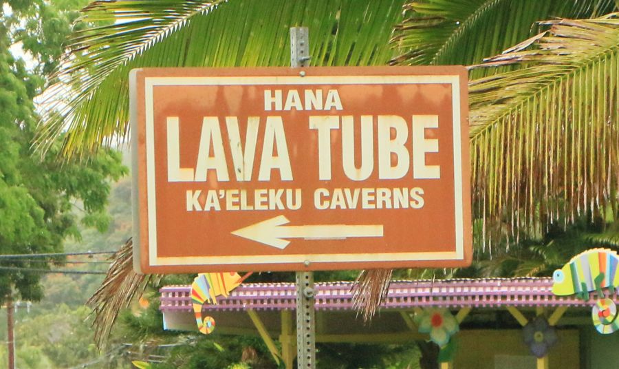 Road to Hana Stops: Hana Lava Tube road sign