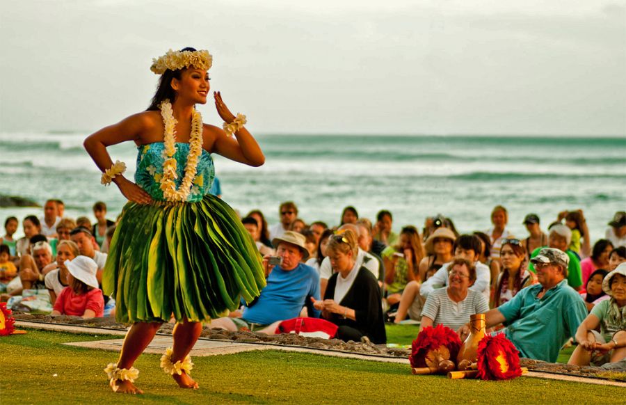 Hula dancer in Kuhio Park, Kauai