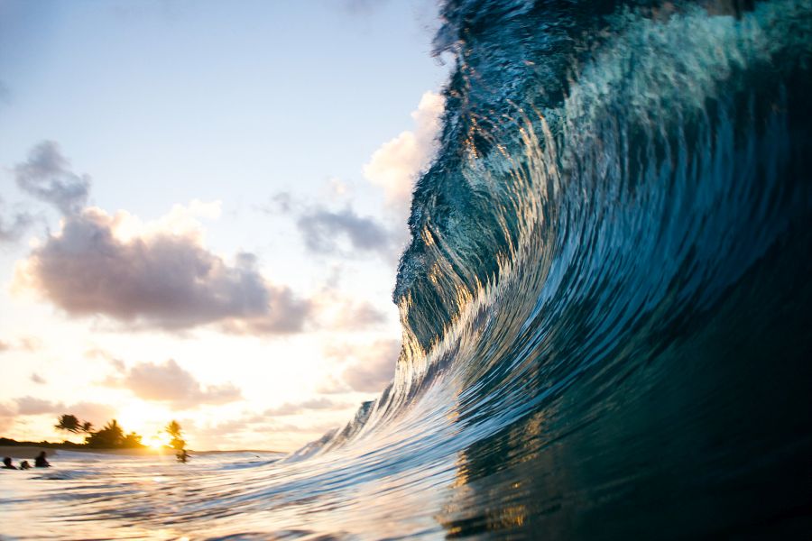 Waves at Sandy Beach consistently form a barrel before crashing into the sand.