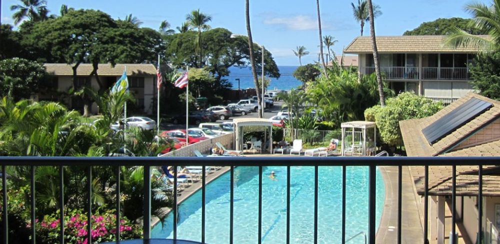 Ocean view from the condo and lanai‌ in Kihei Kai Nani