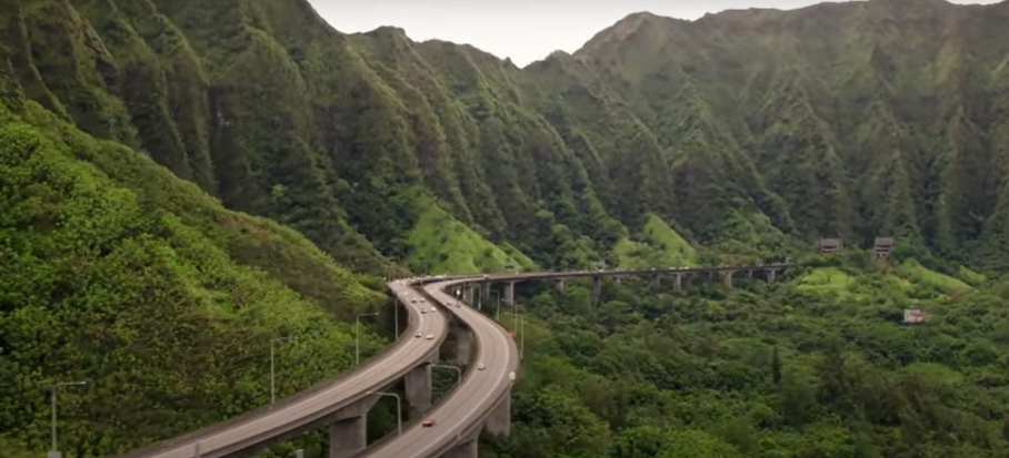 Magnum P.I. filming locations: Interstate H-3 - Halawa Valley through Koolau Range