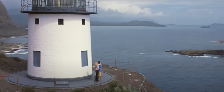 50 First Dates Henry and Lucy share one of their many “first kisses” at Makapuu Lighthouse.