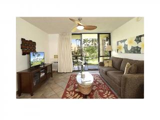 Kamaole Sands 7-108: Living Room-Lanai
