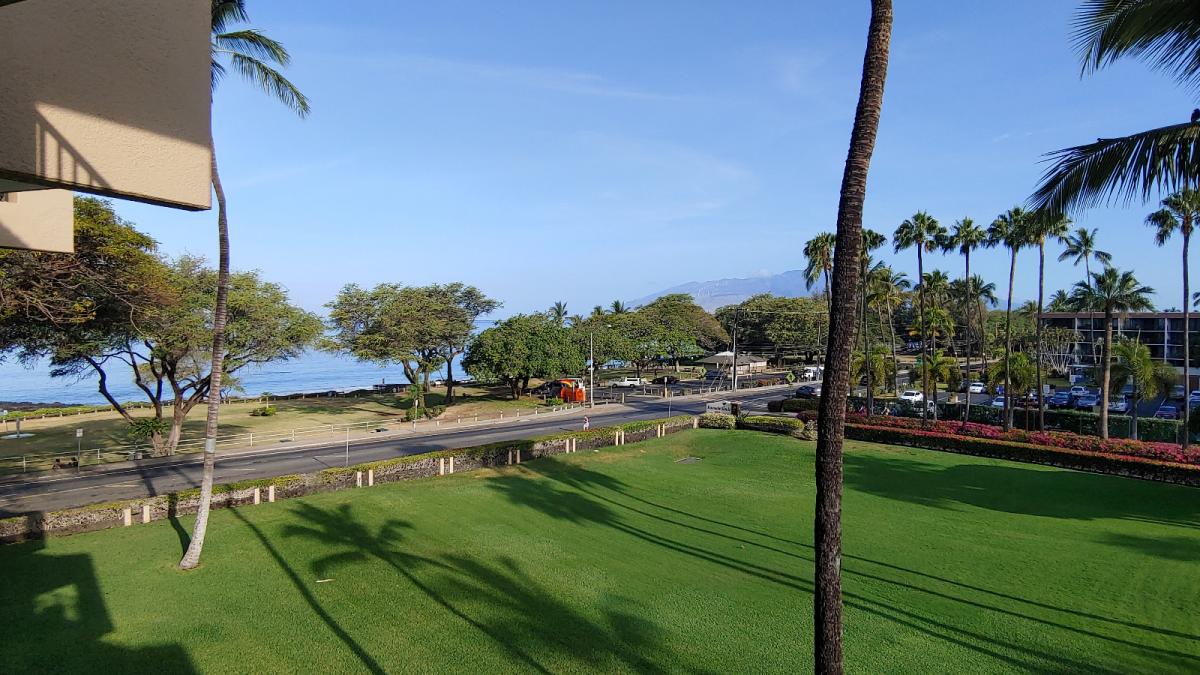 Enjoy your ocean view from our cozy lanai. You can hear the morning waves crashing on the shore.