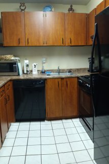 Full size Kitchen