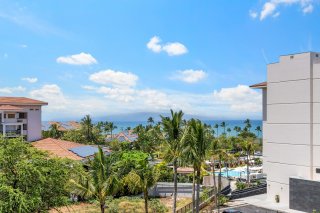 Pacific Shores B-409: 