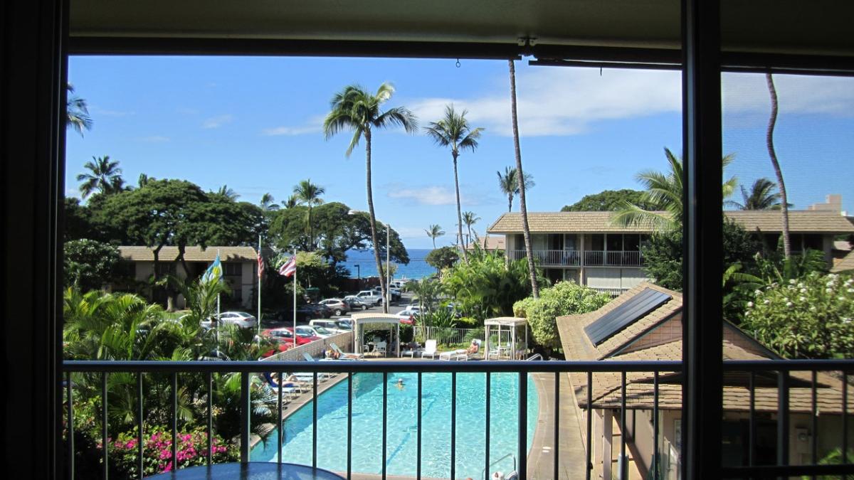 Ocean view from the condo and lanai